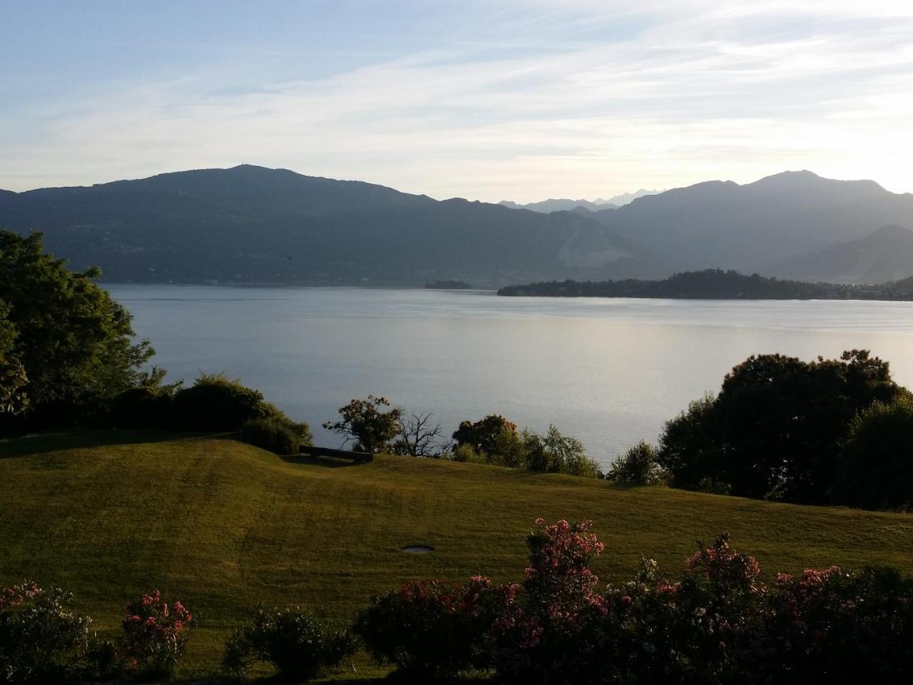 Locanda Pozzetto Laveno-Mombello Exterior foto